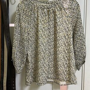 Vince Camuto top